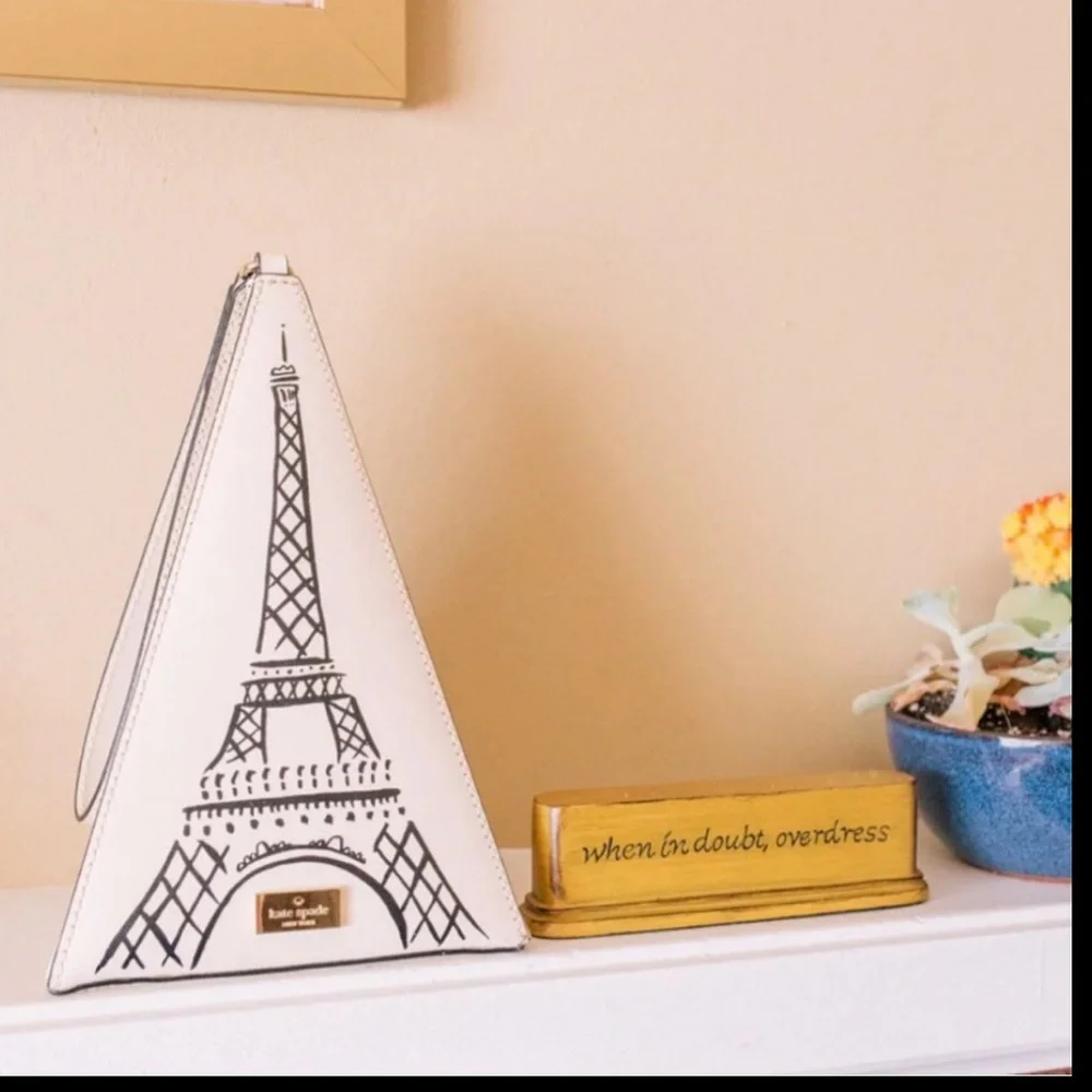Kate Spade Triangle “Eiffel Tower” Wristlet Novelty Bag in Cement color - Picture 13 of 16